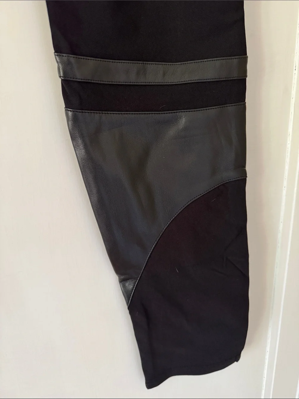 KILLSTAR voidclash black stretch Faux Leather Panel women’s pants L - Picture 4 of 6